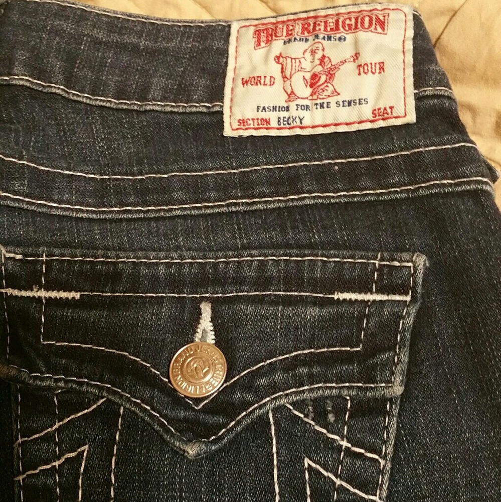 True Religion Becky jeans sz 26 beautiful fit 33"L